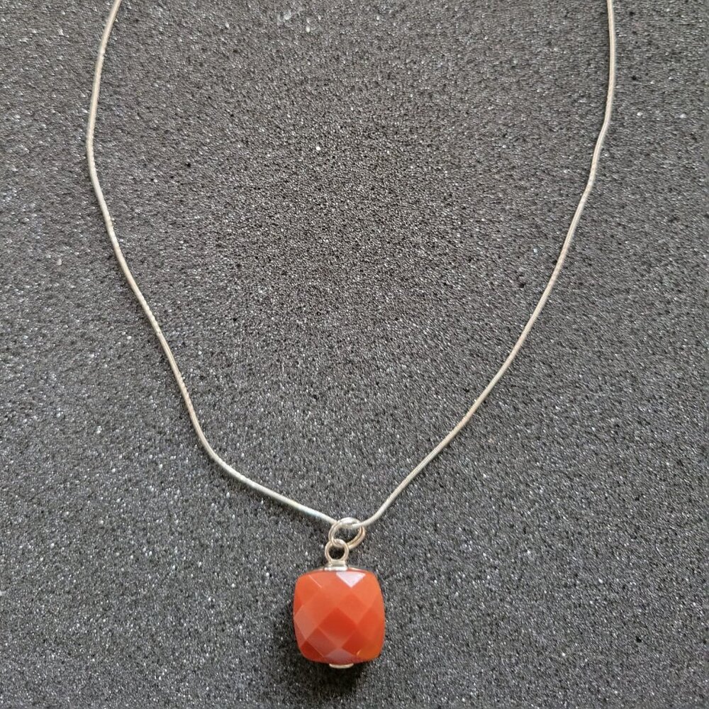 925 Sterling Silver Crystal Stone Necklace - BRAND NEW
